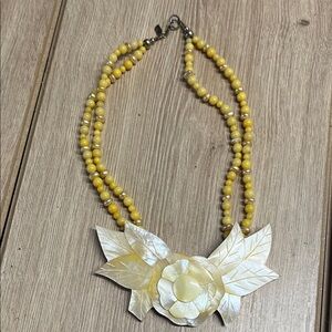 Chic Yellow Floral Necklace